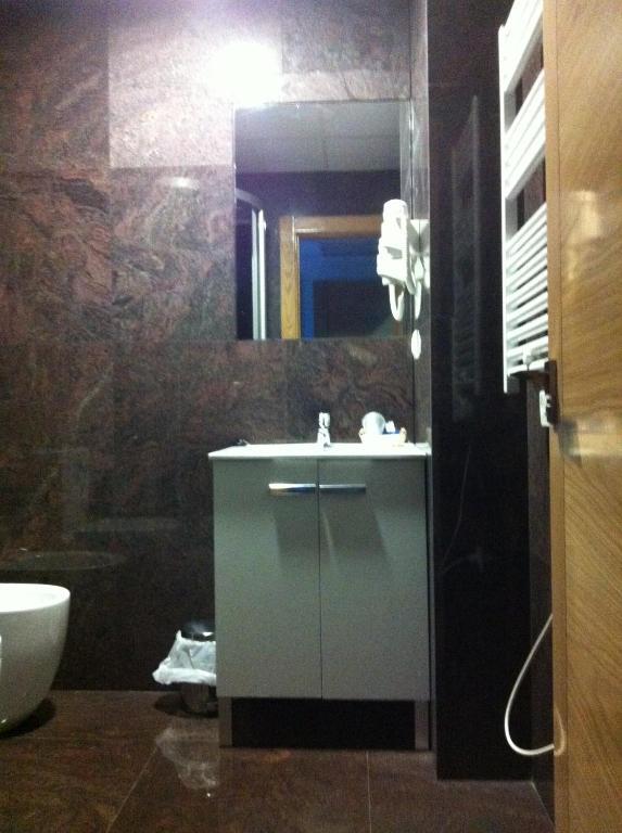 לנגראו Apartamentos Turisticos Estrella Del Alemar מראה חיצוני תמונה